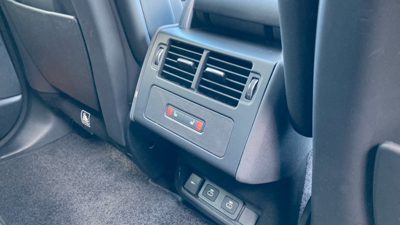 Land Rover Discovery 3.0 D350 Dynamic HSE 5dr Auto Diesel Station Wagon